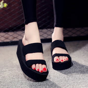 Zwarte sandalen met teenslippers met dikke zool - Lexi