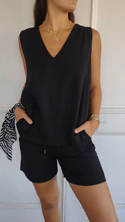 Elegante mouwloze top met v-hals - Nellie