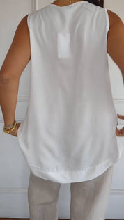 Elegante mouwloze top met v-hals - Nellie